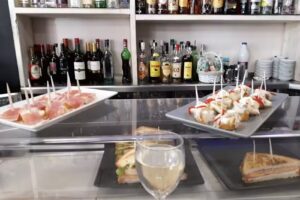 Caf&eacute; Bar El Cu&eacute;vano