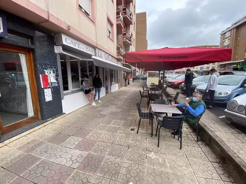 Caf&eacute; &ndash; bar El Galibier Malia&ntilde;o