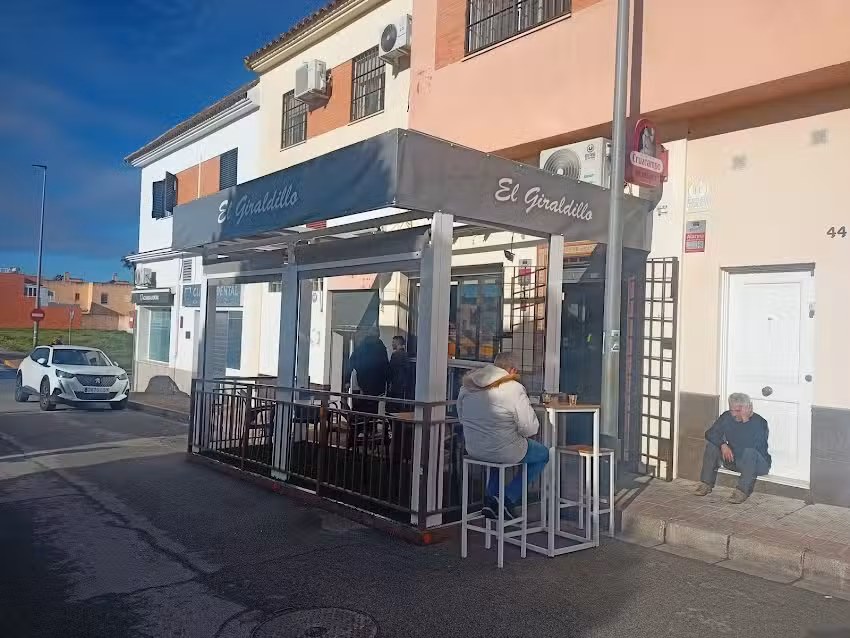 Caf&eacute;-Bar El Giraldillo