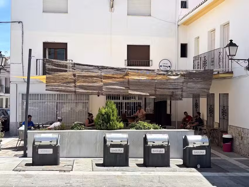 Caf&eacute; Bar El hoyo