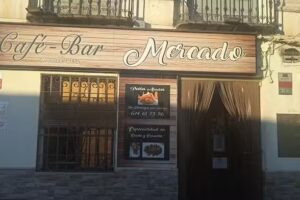 Caf&eacute; Bar El Mercado