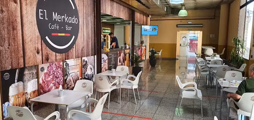 Caf&eacute; Bar El Merkado