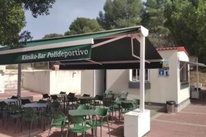 Caf&egrave; &ndash; bar el polideportivo