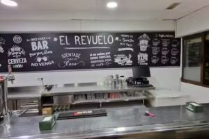 Cafe Bar El Revuelo
