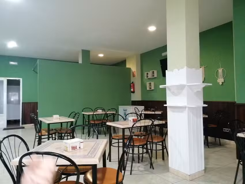 Caf&eacute;-Bar &laquo;El Vado&raquo;