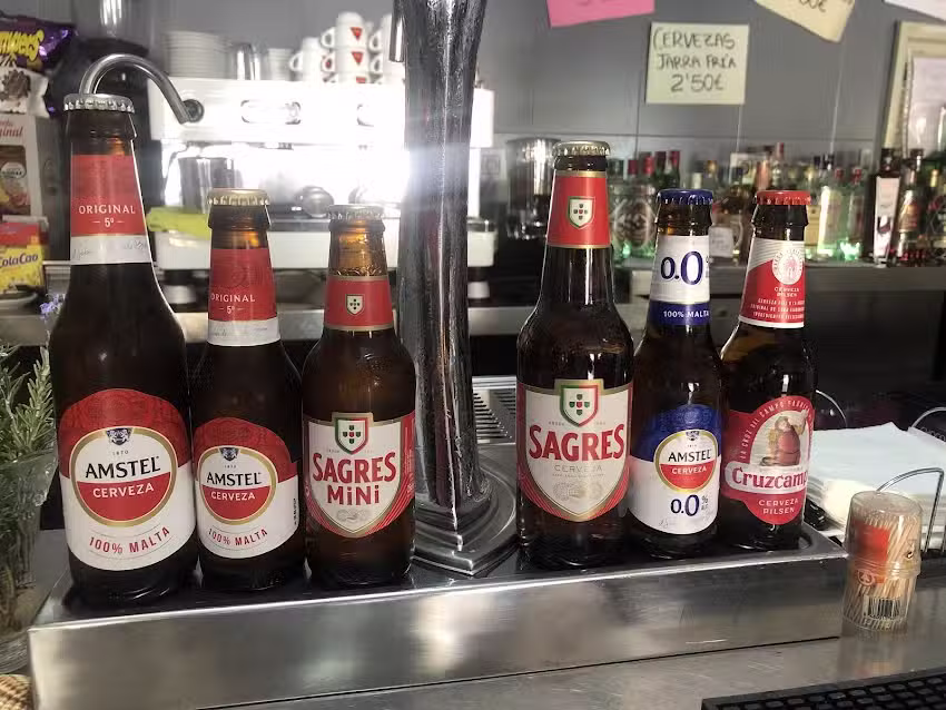 Caf&eacute; bar Eloy CERRADO PERMANENTEMENTE.