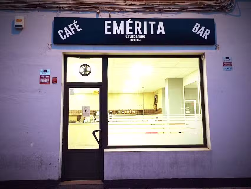 Caf&eacute; Bar Em&eacute;rita