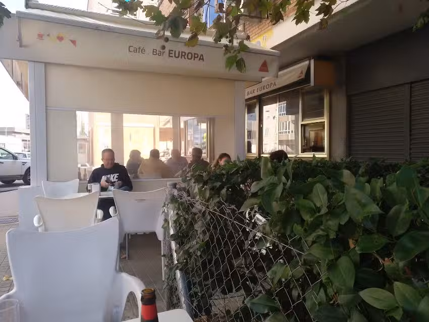Caf&eacute; Bar Europa
