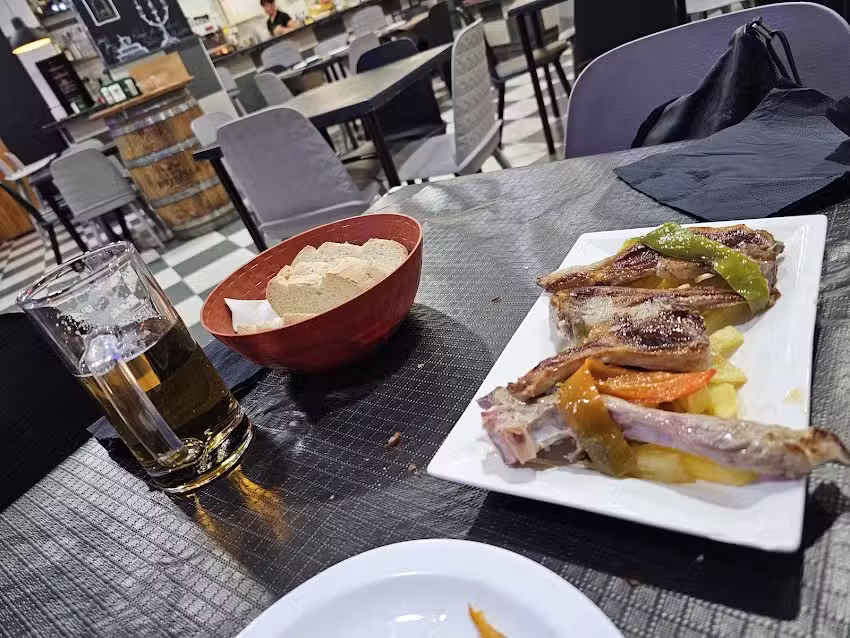 Caf&eacute;-Bar Forry&rsquo;s