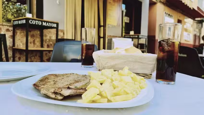 Caf&eacute; Bar Goro&acute;s