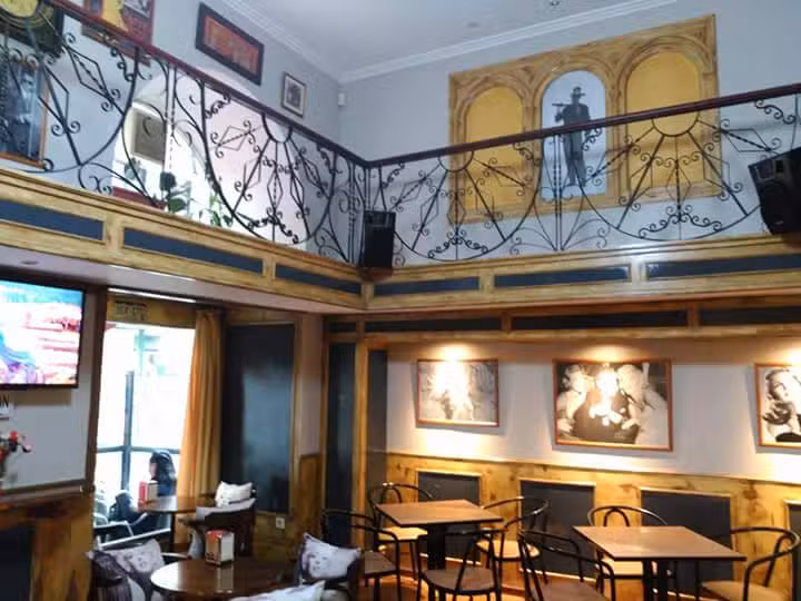 Caf&eacute; Bar H.J.