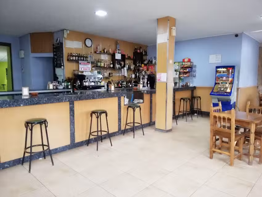 Caf&eacute; bar hermida