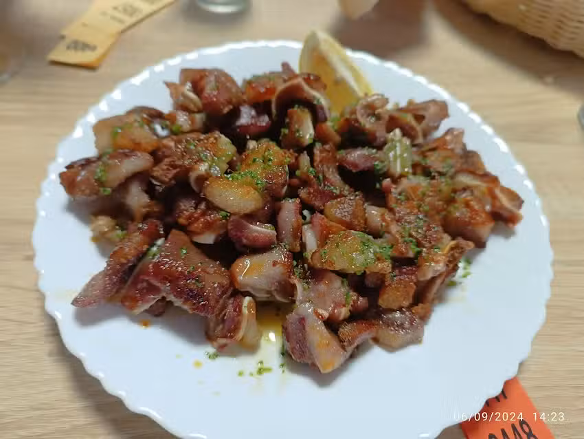 Caf&eacute;-Bar INIESTA.