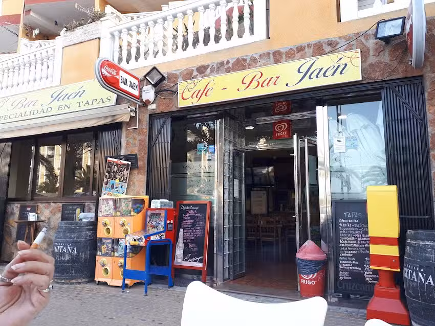 Caf&eacute; Bar Ja&eacute;n