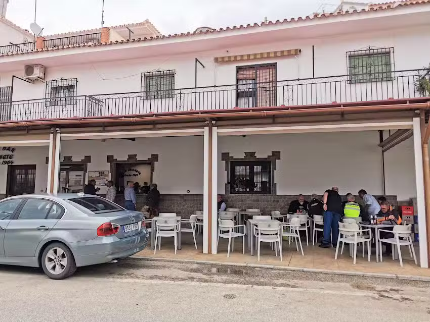 Caf&eacute; Bar &ndash; Juanete