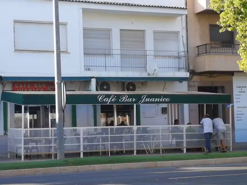 Caf&eacute; Bar Juanico