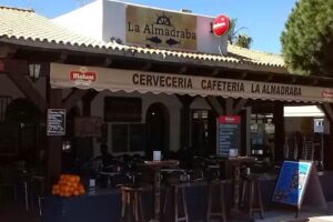 cafe bar la Almadraba