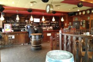 Caf&eacute;-Bar La Antigua Estaci&oacute;n. Pub.