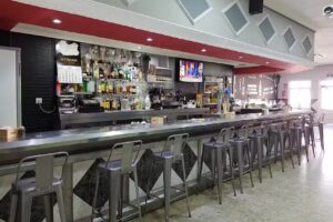 Caf&eacute;-Bar &laquo;La Bruja&raquo;