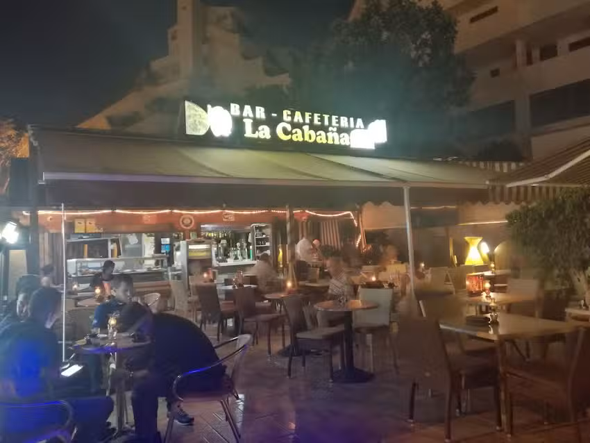 Cafe Bar La Caba&ntilde;a