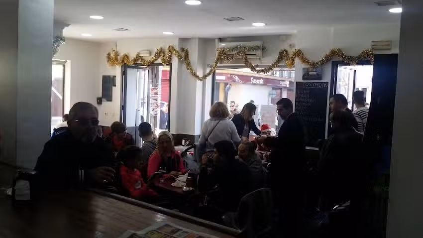 Caf&eacute; Bar La Dehesa