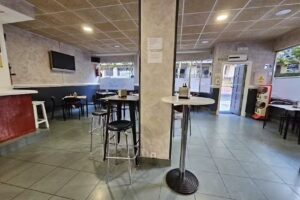 Caf&eacute; Bar La Esmeralda