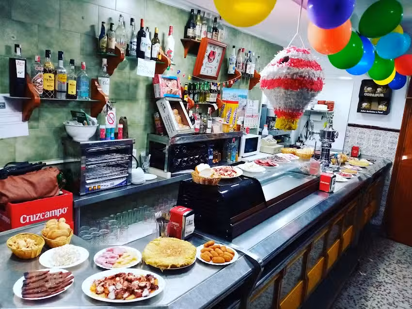 Cafe Bar la esquinita