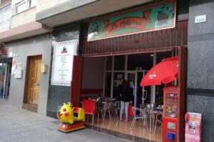 Cafe Bar La Oficina (cafe, tapas y menús)