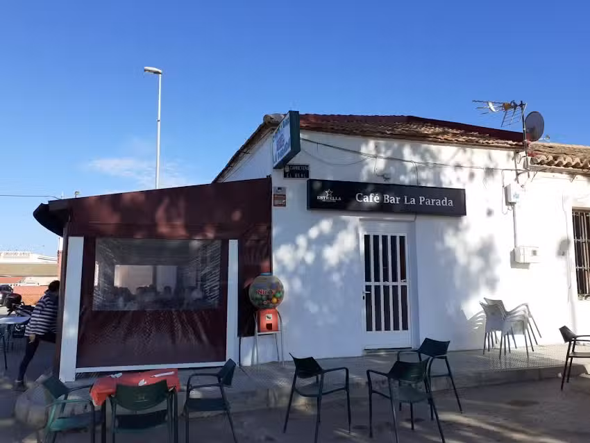 Caf&eacute;-Bar La Parada