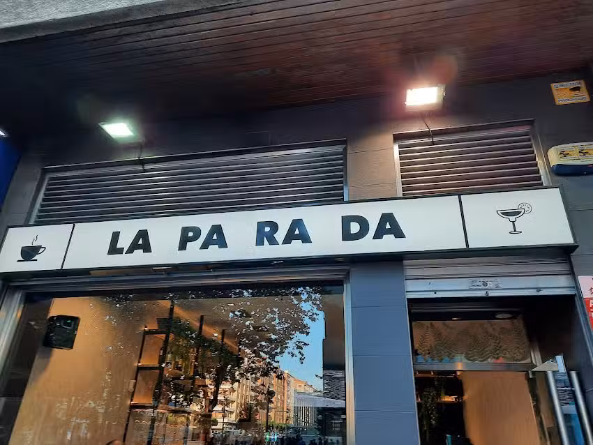 Caf&eacute;-Bar &laquo;La Parada&raquo;