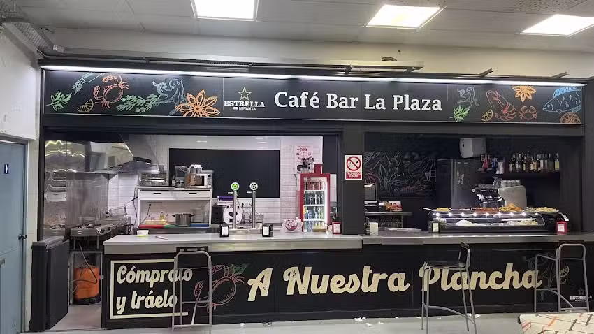 Caf&eacute; Bar La plaza