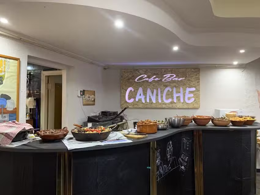 Caf&eacute;- Bar La Tasca De Guazamara