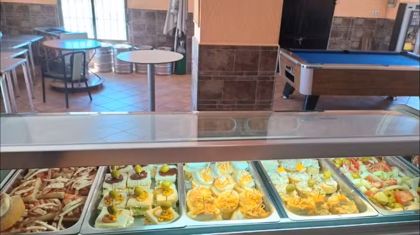 Caf&eacute; Bar La TUNA