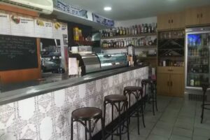 Café Bar las Cuatro Esquinas
