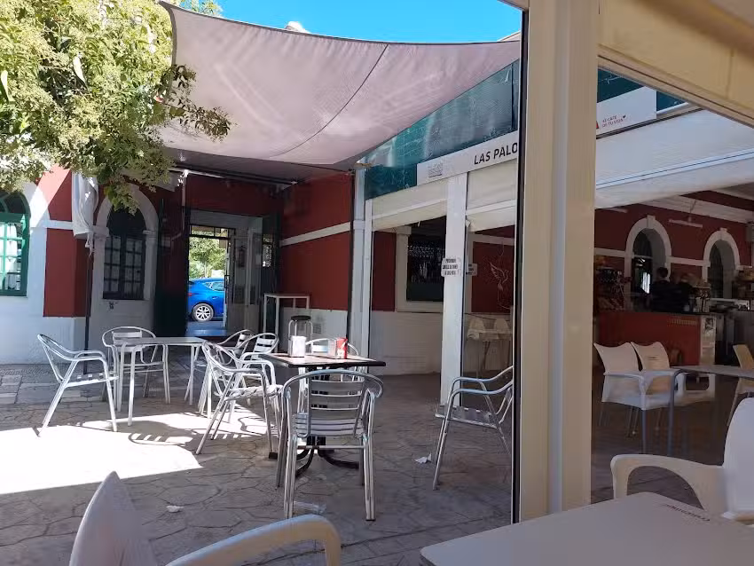 Caf&eacute; Bar &laquo;Las Palomas&raquo;