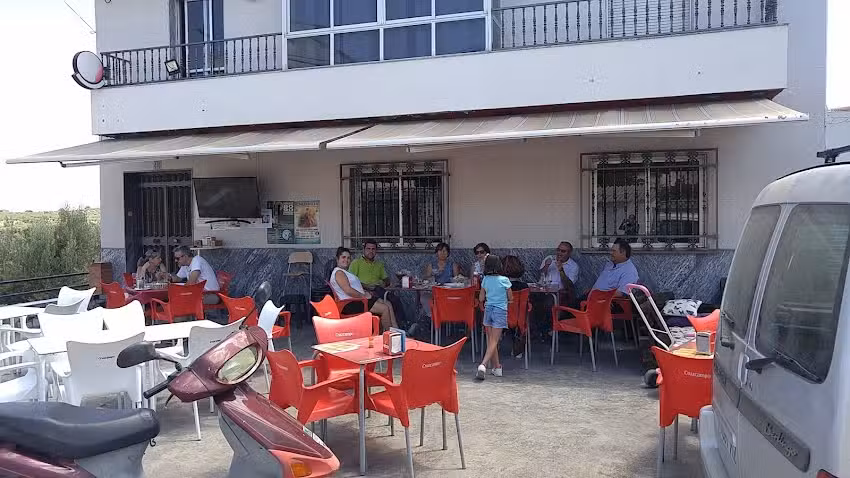 Caf&eacute; &ndash; Bar Lorena