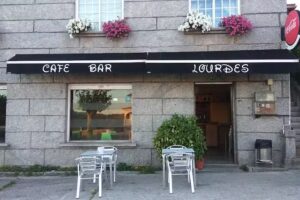 CAFE BAR LOURDES