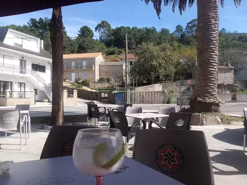 Caf&eacute;-Bar Louro