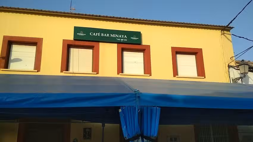 CAF&Eacute; BAR MINAYA.