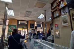 Caf&eacute; Bar Montana