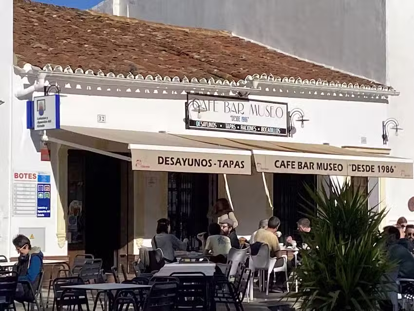 Caf&eacute;-bar Museo