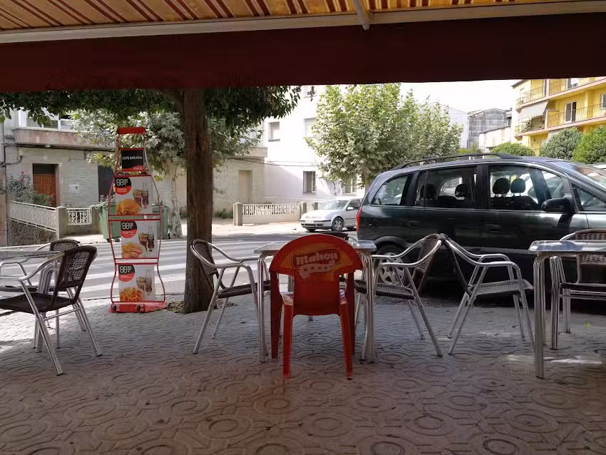 Caf&eacute; Bar Nika