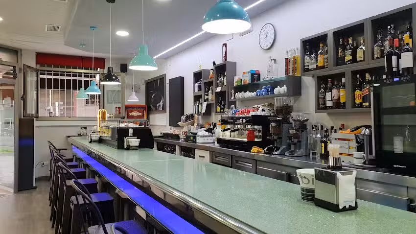 Cafe &ndash; Bar O&rsquo;Dolar