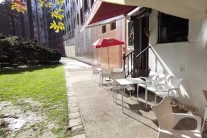 Caf&eacute;-Bar On De To&ntilde;o