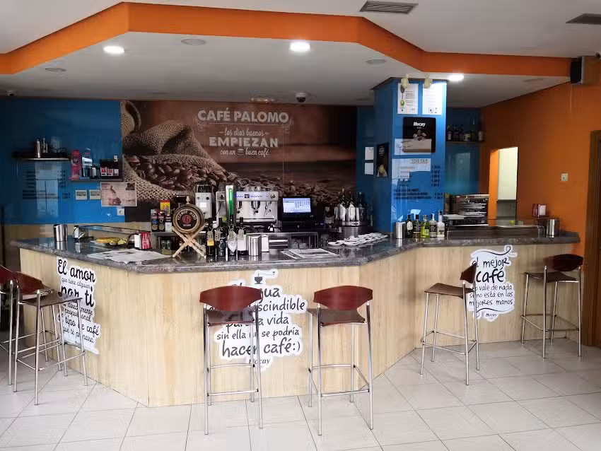 Caf&eacute; Bar Palomo