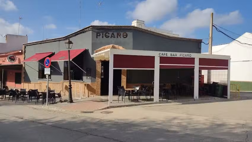 Caf&eacute; -Bar P&iacute;caro