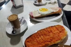 Caf&eacute; Bar Pincho