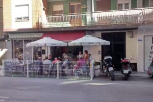 Caf&eacute; Bar Puri