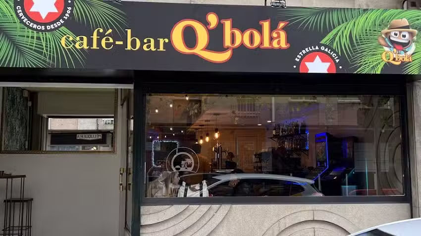 Caf&eacute; Bar qBola