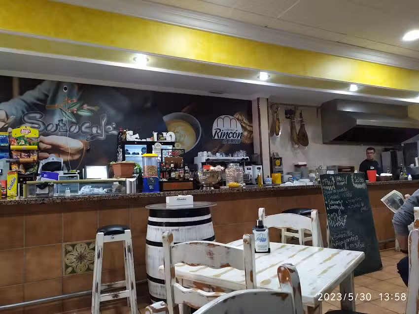 Caf&egrave;-Bar Rinc&oacute;n De Emilio